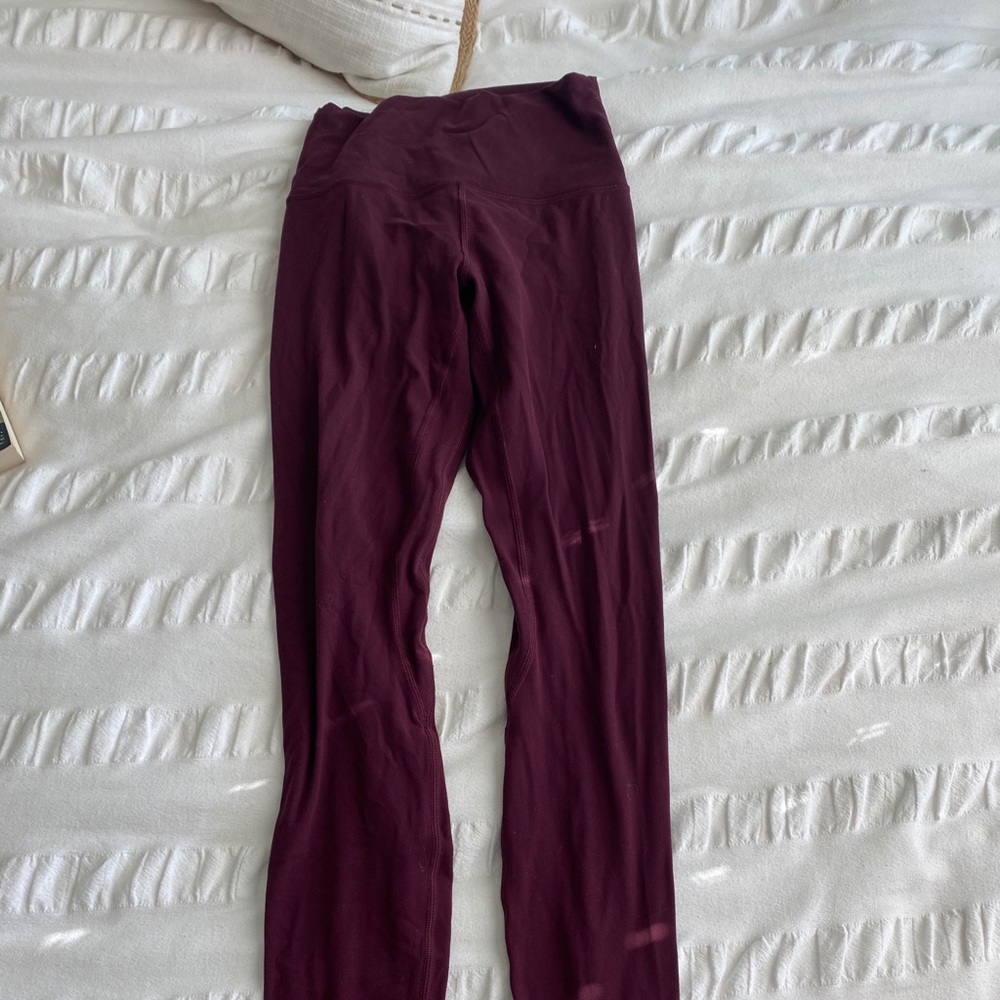 Align long leggings in wine color